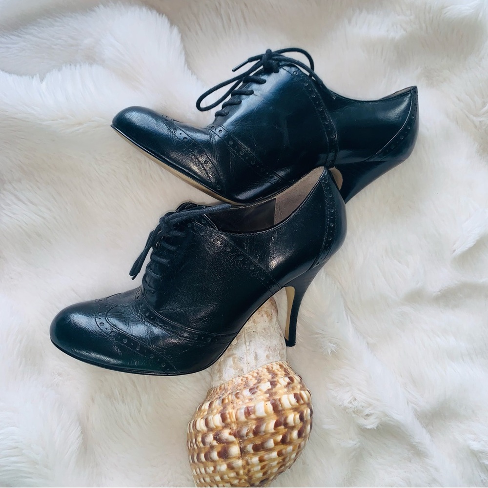 Elegant Black Women's Heeled Shoes